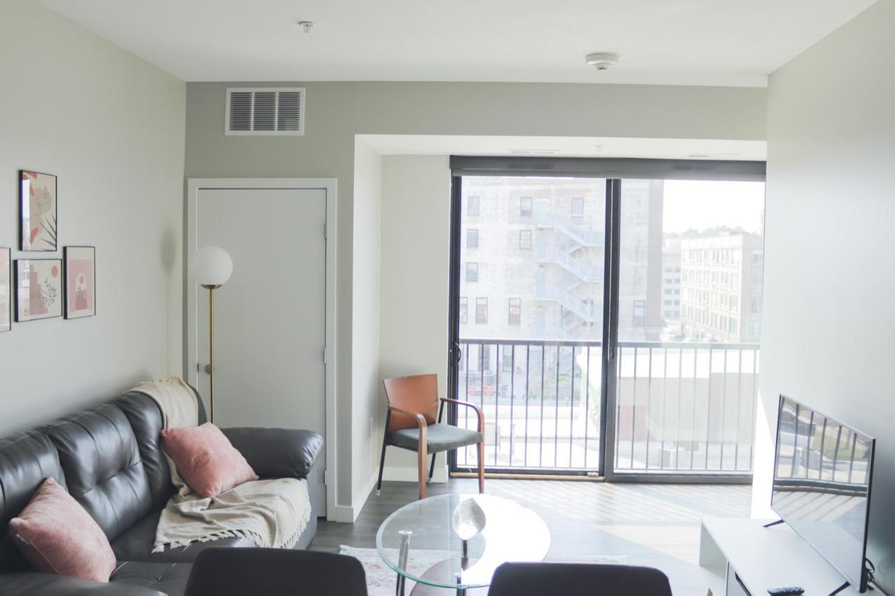 Sleepover Premier Downtown Des Moines Apartments Ngoại thất bức ảnh