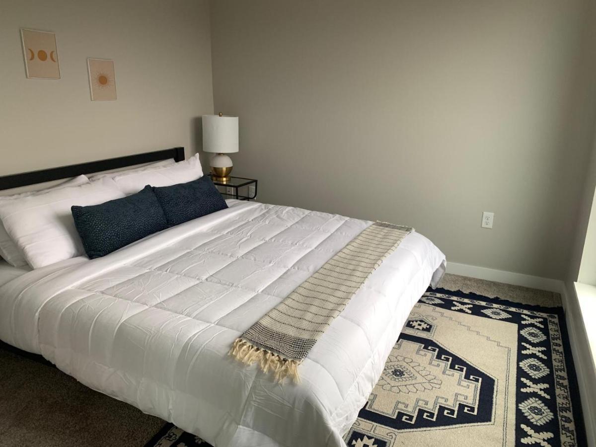 Sleepover Premier Downtown Des Moines Apartments Ngoại thất bức ảnh