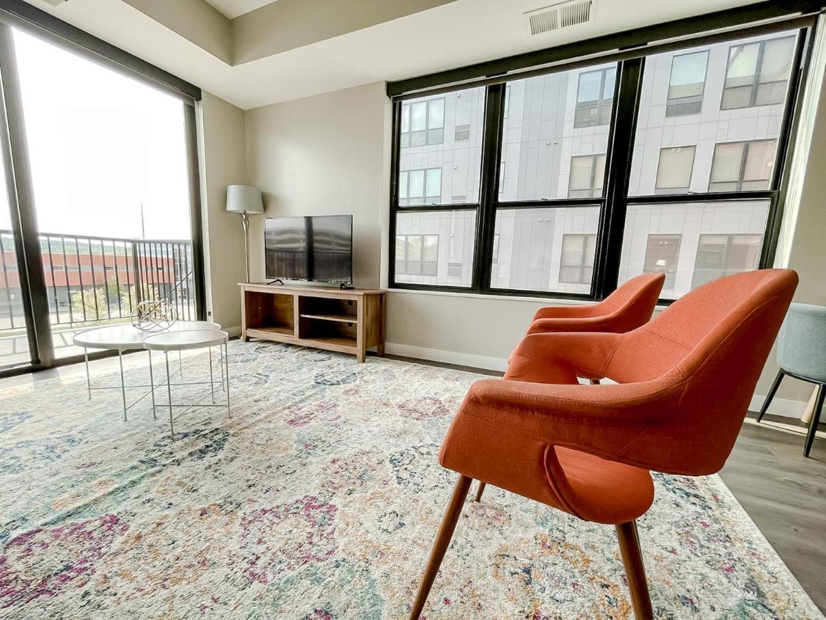 Sleepover Premier Downtown Des Moines Apartments Ngoại thất bức ảnh